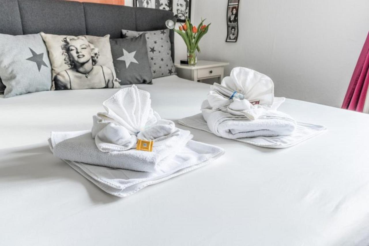 Pension Harmony Marburg Bagian luar foto
